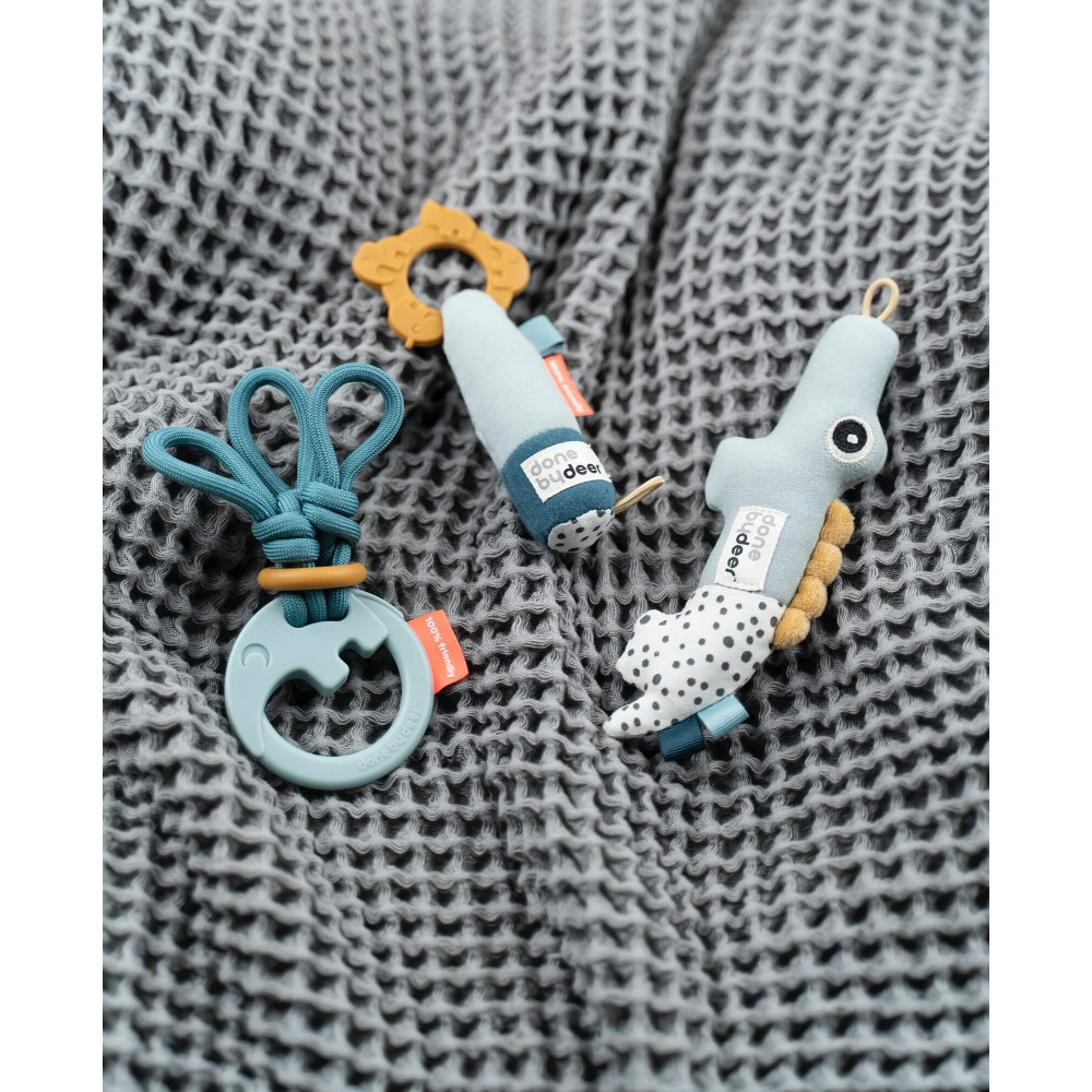 Done by Deer Tiny toys Geschenkset Deer friends Blau
