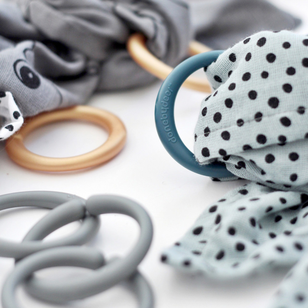 Done by Deer Spucktücher Set Happy Dots Blau Done by Deer Spucktücher Set Happy Dots Blau