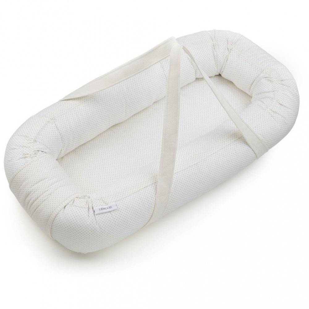 Liewood Babynest / Babytrage Gro in Classic Kleine Pünktchen Creme de la creme Liewood Babynest / Babytrage Gro in Classic Kleine Pünktchen Creme de la creme
