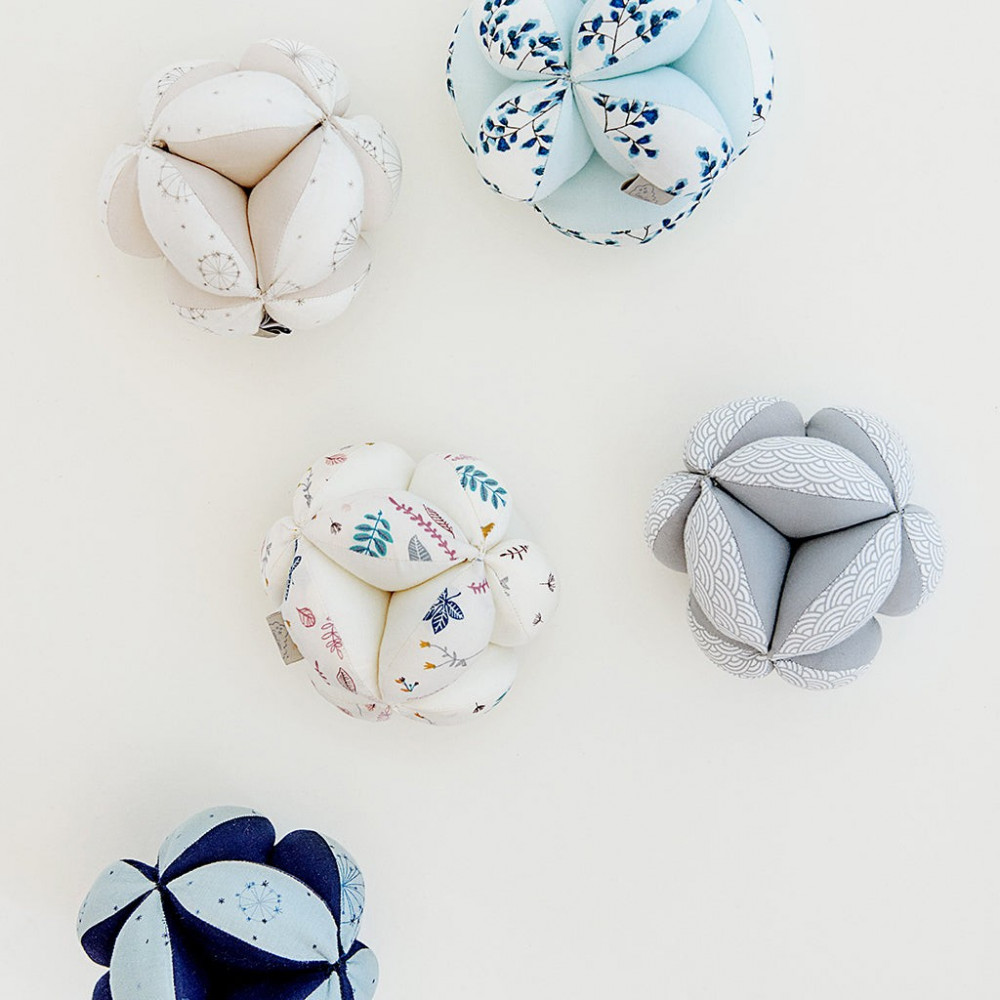 Baby Ball - Grey Wave Baby Ball - Grey Wave