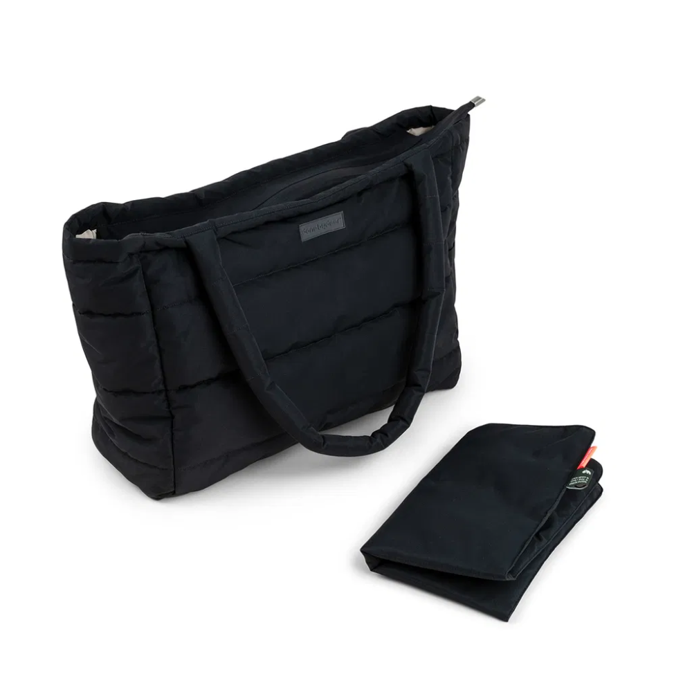 done by deer gesteppte Wickeltasche Tote Bag Schwarz