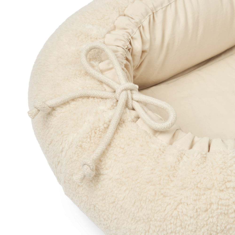 Liewood Babynest / Babytrage Gro Pile Sandy