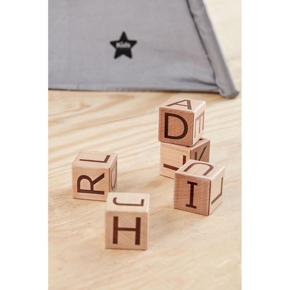 Kids Concept Buchstaben-Holzbausteine Neo natural Kids Concept Buchstaben-Holzbausteine Neo natural