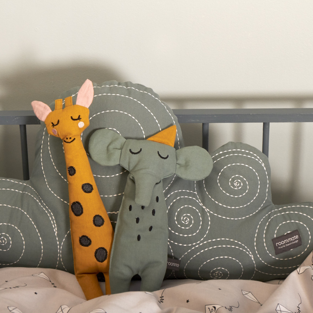 Roommate Kuscheltier Giraffe 30cm