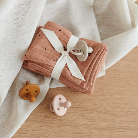 Liewood Lewis Spucktuch 2er Set Classic dot tuscany rose Liewood Lewis Spucktuch 2er Set Classic dot tuscany rose